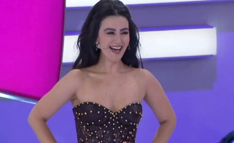 Çarkıfelek’in sunucusuydu estetiklerle öyle bir hale geldi ki tanımak imkansız