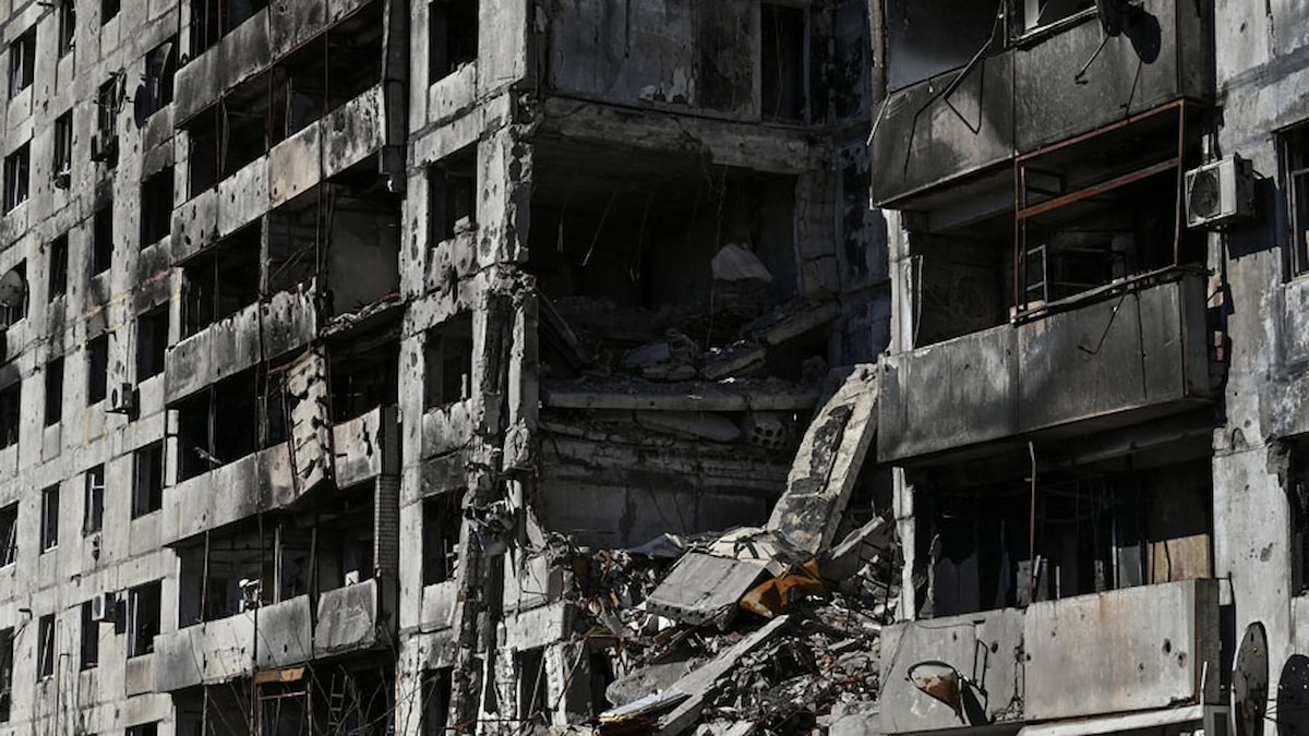 Rusya, Ukrayna kentlerini balistik füzelerle vurdu